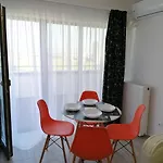 Ama Cu Terasa 50 Mp & Parcare Gratuita Apartment *