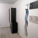 Ama Cu Terasa 50 Mp & Parcare Gratuita Apartment Brasov