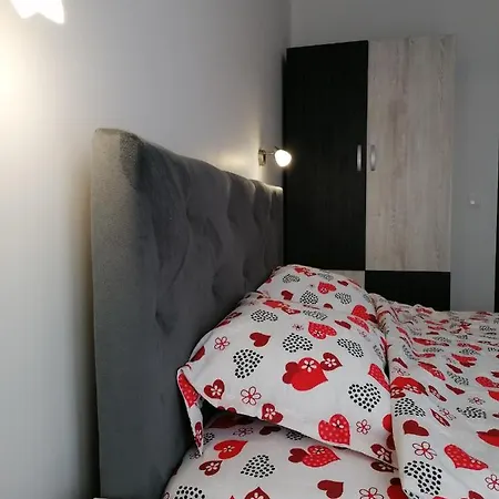 Ama Cu Terasa 50 Mp & Parcare Gratuita Apartman Brassó