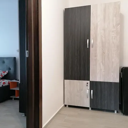 Apartman Ama Cu Terasa 50 Mp & Parcare Gratuita