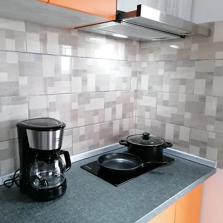 Apartman Ama Cu Terasa 50 Mp & Parcare Gratuita *
