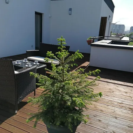 Ama Cu Terasa 50 Mp & Parcare Apartmán *