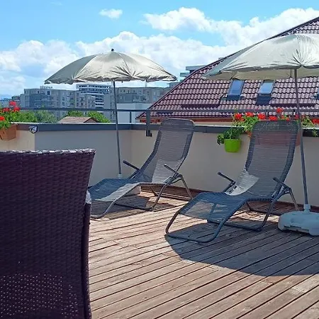 Apartment Ama Cu Terasa 50 Mp & Parcare Gratuita