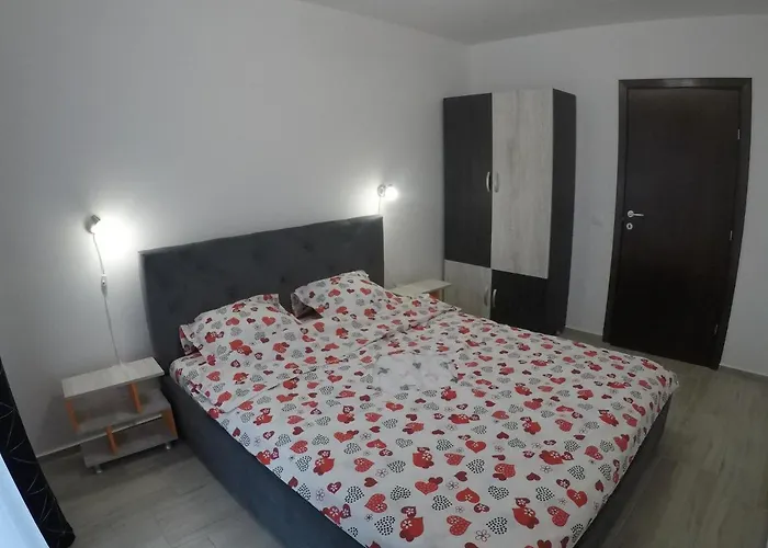 Appartement Ama Cu Terasa 50 Mp & Parcare Gratuita Braşov